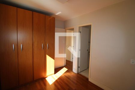 Apartamento à venda com 69m², 3 quartos e 2 vagasQuarto 3