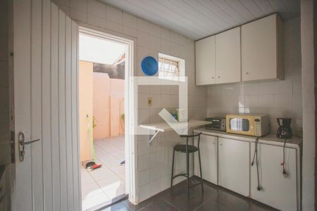Casa à venda com 148m², 3 quartos e 3 vagas Casa à venda com 148m², 3 quartos e 3 vagasCozinha