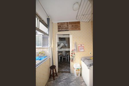 Apartamento à venda com 80m², 3 quartos e 1 vagaÁrea de Serviço