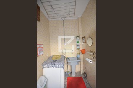 Apartamento à venda com 80m², 3 quartos e 1 vagaÁrea de Serviço