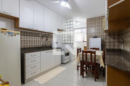 Apartamento à venda com 90m², 3 quartos e 1 vagaCozinha