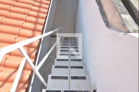 Casa à venda com 144m², 3 quartos e 2 vagasEscada