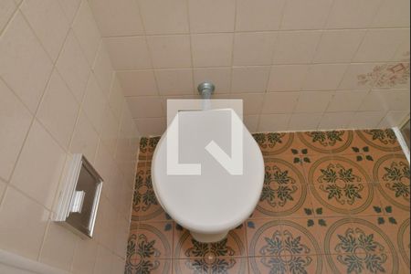 Casa à venda com 144m², 3 quartos e 2 vagasBanheiro