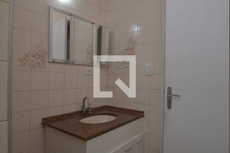 Casa à venda com 144m², 3 quartos e 2 vagasBanheiro
