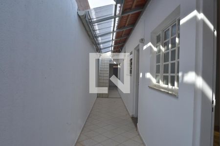 Casa à venda com 144m², 3 quartos e 2 vagasCorredor