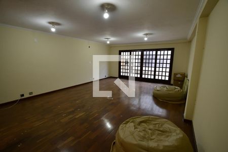 Casa à venda com 412m², 6 quartos e 4 vagasSalão de Festas