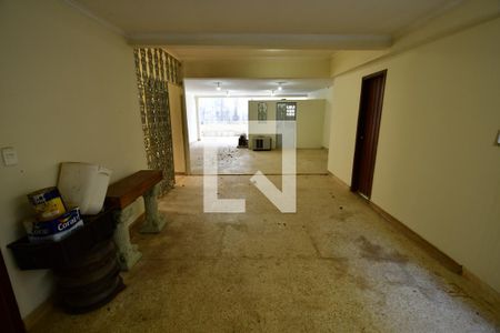 Casa à venda com 412m², 6 quartos e 4 vagasQuintal