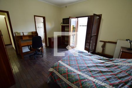 Casa à venda com 412m², 6 quartos e 4 vagasQuarto 3 - Suíte