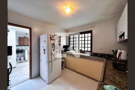 Casa à venda com 120m², 3 quartos e 2 vagasCozinha