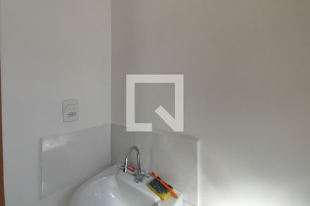 Apartamento à venda com 47m², 2 quartos e 1 vaga Apartamento à venda com 47m², 2 quartos e 1 vagaBanheiro