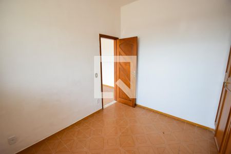 Quarto 1 de casa de condomínio para alugar com 2 quartos, 60m² em Quintino Bocaiúva, Rio de Janeiro