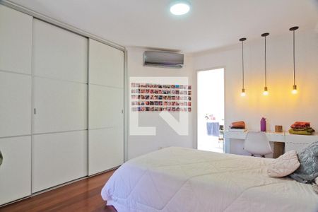 Casa para alugar com 450m², 4 quartos e 4 vagasSuíte 1