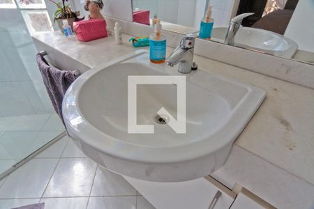 Casa para alugar com 450m², 4 quartos e 4 vagasBanheiro da Suíte 1