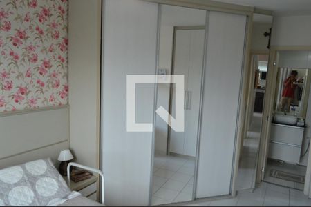 Apartamento à venda com 74m², 3 quartos e 1 vagaSuíte