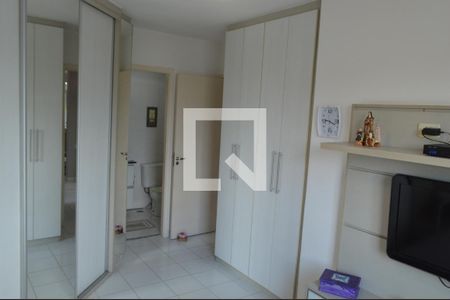 Apartamento à venda com 74m², 3 quartos e 1 vagaSuíte