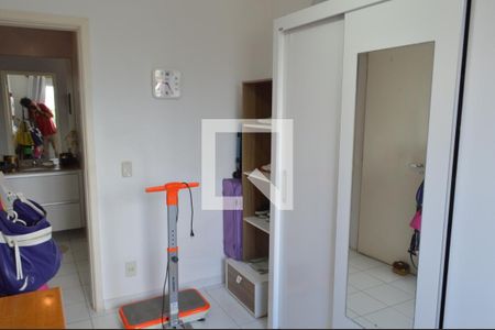 Apartamento à venda com 74m², 3 quartos e 1 vagaQuarto 2