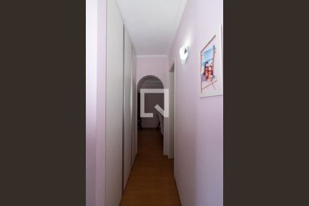 Apartamento à venda com 64m², 3 quartos e 2 vagasCorredor