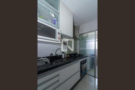 Apartamento à venda com 64m², 3 quartos e 2 vagasCozinha