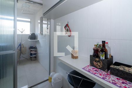 Apartamento à venda com 64m², 3 quartos e 2 vagasCozinha