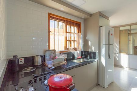 Casa à venda com 150m², 3 quartos e 1 vaga Casa à venda com 150m², 3 quartos e 1 vagaCozinha