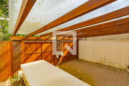 Casa à venda com 150m², 3 quartos e 1 vaga Casa à venda com 150m², 3 quartos e 1 vagaGaragem