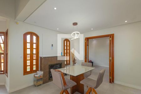 Casa à venda com 150m², 3 quartos e 1 vaga Casa à venda com 150m², 3 quartos e 1 vagaSala