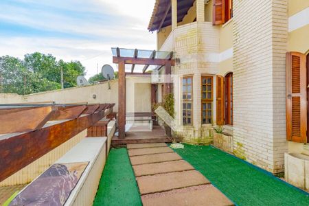 Casa à venda com 150m², 3 quartos e 1 vaga Casa à venda com 150m², 3 quartos e 1 vagaEntrada