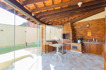 Casa à venda com 150m², 3 quartos e 1 vaga Casa à venda com 150m², 3 quartos e 1 vagaÁrea gourmet