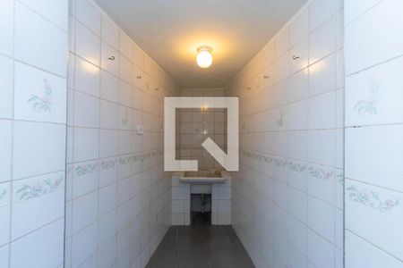 Casa à venda com 220m², 3 quartos e 2 vagas Casa à venda com 220m², 3 quartos e 2 vagasÁrea de Serviço