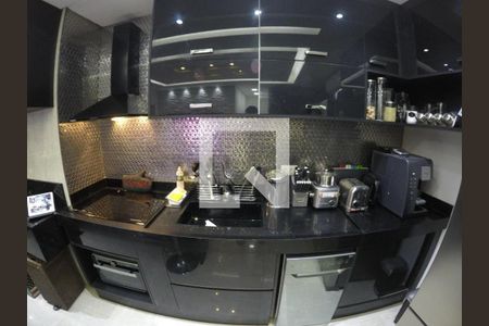 Apartamento à venda com 71m², 2 quartos e 1 vaga