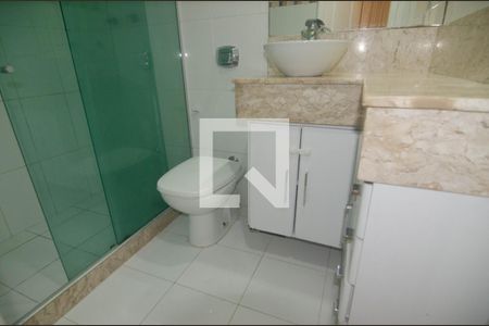 Apartamento à venda com 125m², 3 quartos e 2 vagasBanheiro Social 