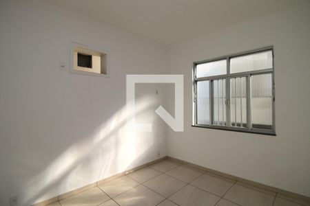 Quarto 1 de apartamento para alugar com 2 quartos, 62m² em Bonsucesso, Rio de Janeiro
