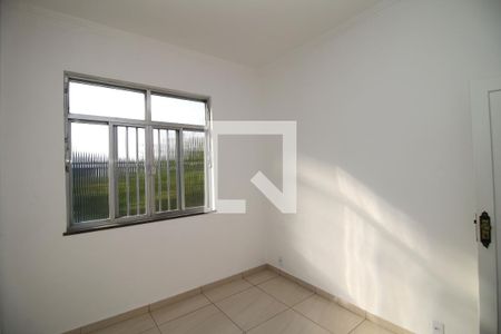 Quarto 2 de apartamento para alugar com 2 quartos, 62m² em Bonsucesso, Rio de Janeiro