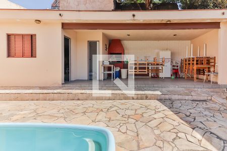 Casa à venda com 650m², 3 quartos e 4 vagas Casa à venda com 650m², 3 quartos e 4 vagasÁrea da Churrasqueira