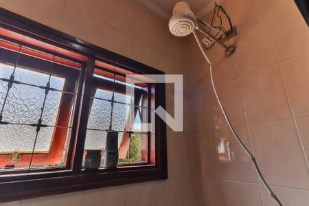 Casa à venda com 650m², 3 quartos e 4 vagas Casa à venda com 650m², 3 quartos e 4 vagasBanheiro Social