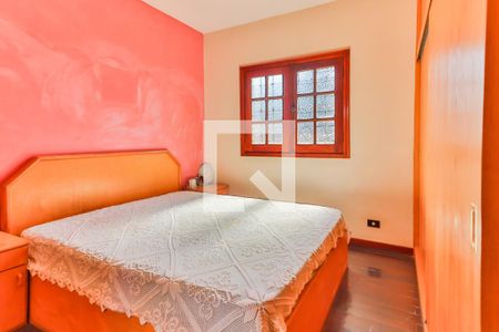 Casa à venda com 650m², 3 quartos e 4 vagas Casa à venda com 650m², 3 quartos e 4 vagasQuarto 3 Suite