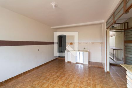 Sala de casa para alugar com 2 quartos, 70m² em Itaquera, São Paulo