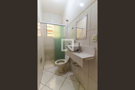 Banheiro de casa para alugar com 1 quarto, 70m² em Itaquera, São Paulo