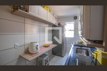Apartamento à venda com 64m², 2 quartos e 1 vaga Apartamento à venda com 64m², 2 quartos e 1 vagaCozinha
