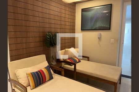 Apartamento à venda com 43m², 1 quarto e 1 vagaSpa