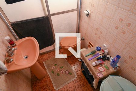 Casa à venda com 173m², 4 quartos e 2 vagas Casa à venda com 173m², 4 quartos e 2 vagasBanheiro
