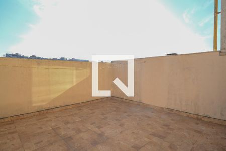 Casa à venda com 173m², 4 quartos e 2 vagas Casa à venda com 173m², 4 quartos e 2 vagasÁrea Externa
