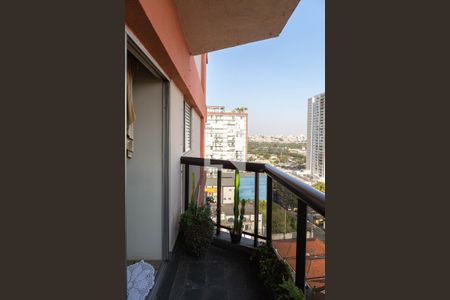 Apartamento à venda com 98m², 3 quartos e 1 vaga Apartamento à venda com 98m², 3 quartos e 1 vagaSacada