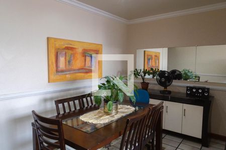 Apartamento à venda com 98m², 3 quartos e 1 vaga Apartamento à venda com 98m², 3 quartos e 1 vagaSala