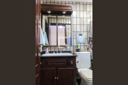 Apartamento à venda com 98m², 3 quartos e 1 vaga Apartamento à venda com 98m², 3 quartos e 1 vagaBanheiro