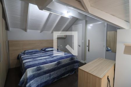 Casa de condomínio à venda com 156m², 3 quartos e 2 vagasSuíte 2