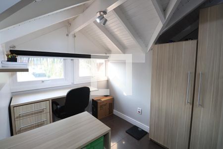 Casa de condomínio à venda com 156m², 3 quartos e 2 vagasSuíte 2