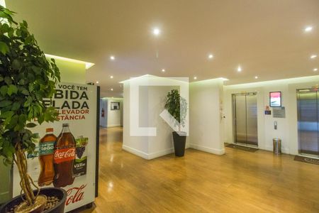 Apartamento à venda com 190m², 3 quartos e 2 vagasHall social