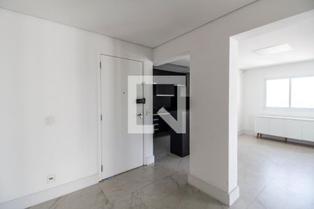 Apartamento para alugar com 190m², 3 quartos e 2 vagas Apartamento para alugar com 190m², 3 quartos e 2 vagasHall de entrada