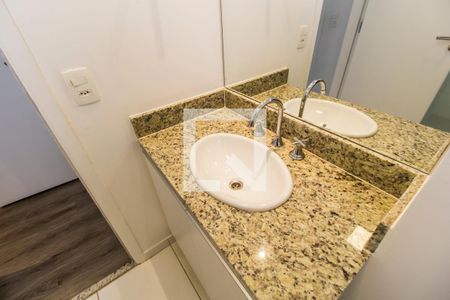 Apartamento para alugar com 190m², 3 quartos e 2 vagas Apartamento para alugar com 190m², 3 quartos e 2 vagasDetalhe do Banheiro da Suite